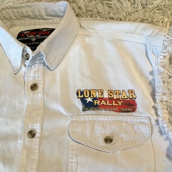 Lone Star Rally Sleeveless Shirt - Picture 2 of 9